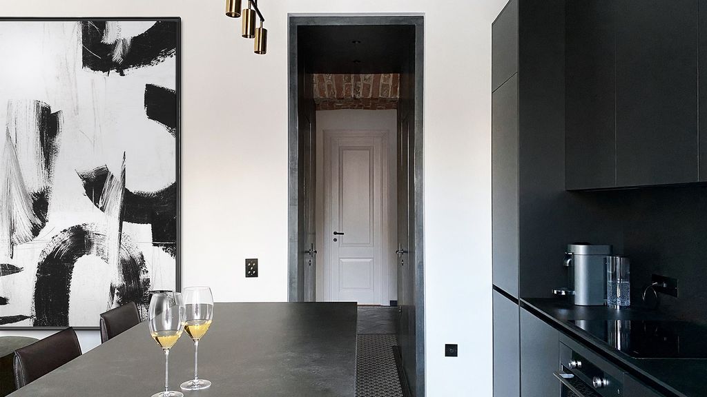 Apartment on Patriarch Ponds